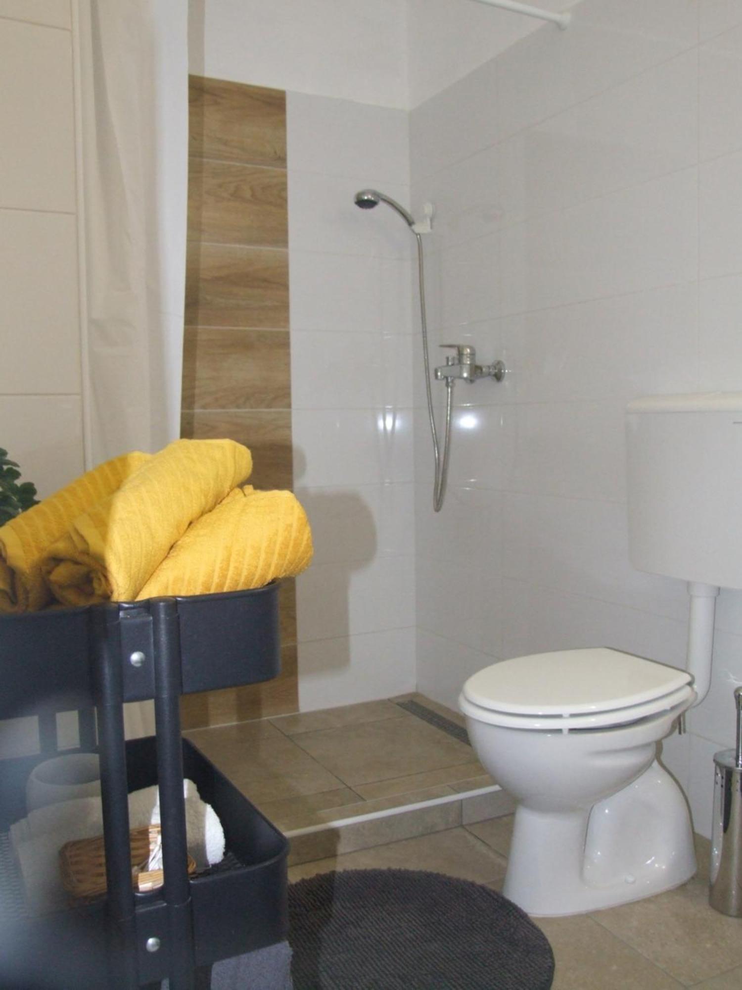 Vidam Csendes Termeszetkoezeli Falusi Szallashely . Holiday home Badacsonytordemic